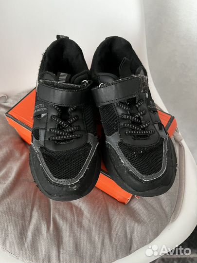 Кроссовки 36