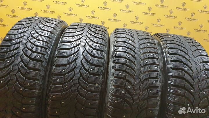 Bridgestone Blizzak Spike-01 225/65 R17 106T
