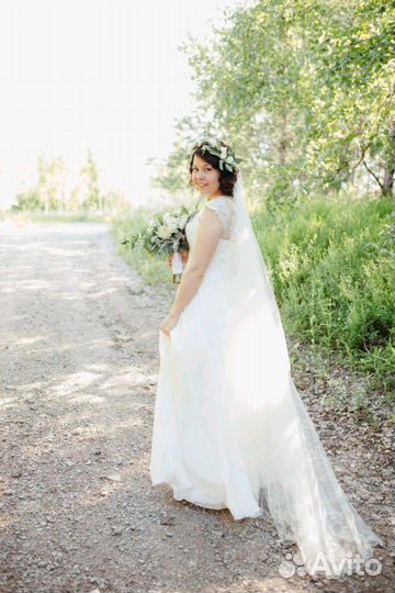 Платье свадебное