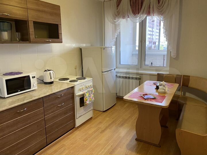 1-к. квартира, 33 м², 1/14 эт.