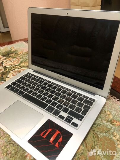 Apple Macbook Air