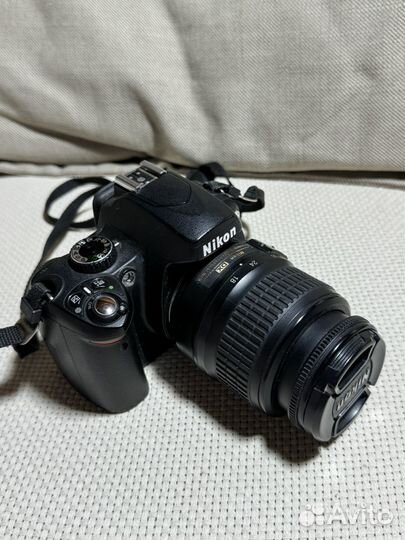 Зеркальный фотоаппарат nikon D60