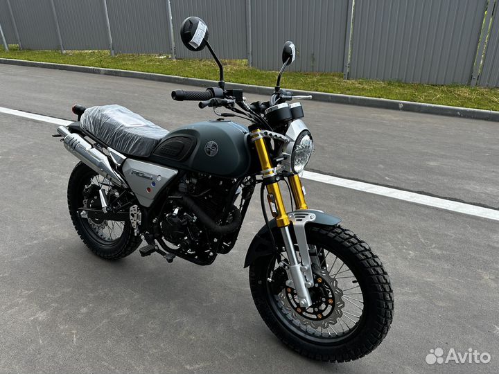 Мотоцикл racer triumph темно-синий