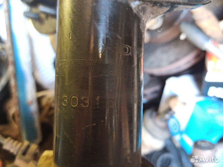 Поворотный кулак honda cr-v