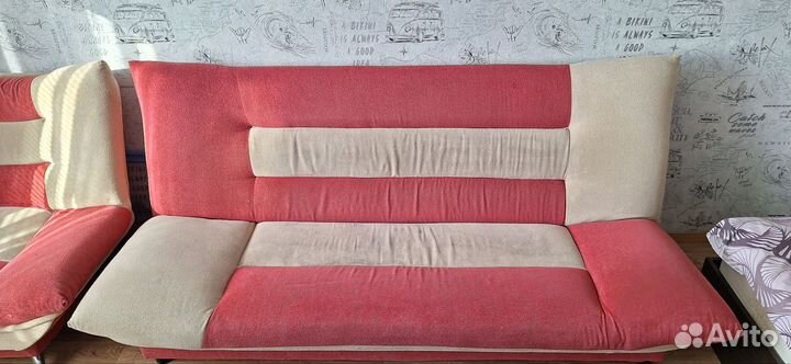 Диван и кресло