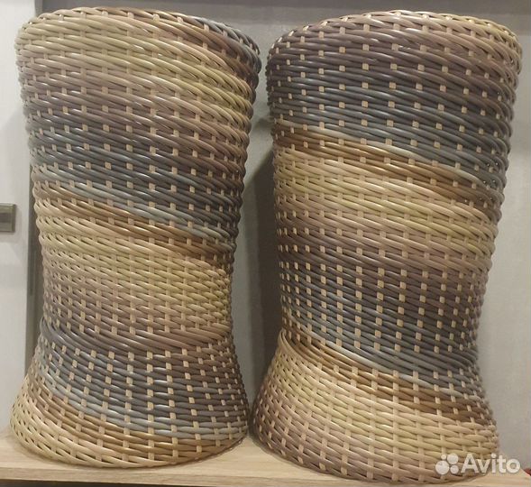 Ведро пластиковые, кашпо из ротанга