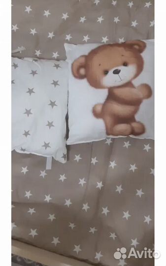 Комплект бортиков в кроватку с постельным бельём