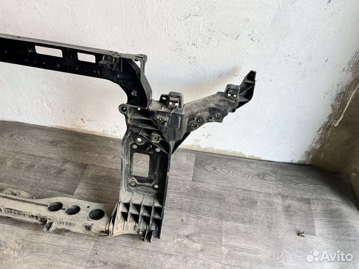 Панель передняя Hyundai Tucson 3 оригинал