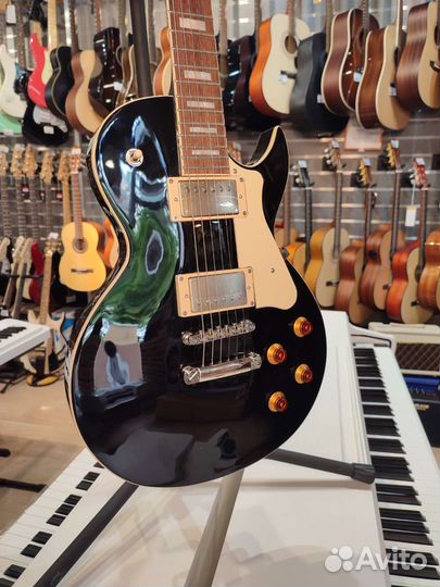 Электрогитара Cort CR200