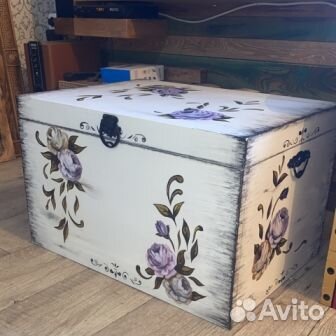 Сундук деревянный