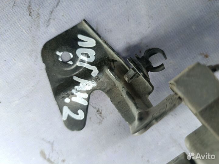 Вакуумная трубка клапан абсорбера Renault Logan 2