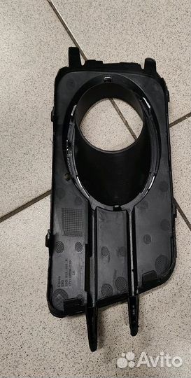 Решетка бампера Tiguan 2012 - 2018