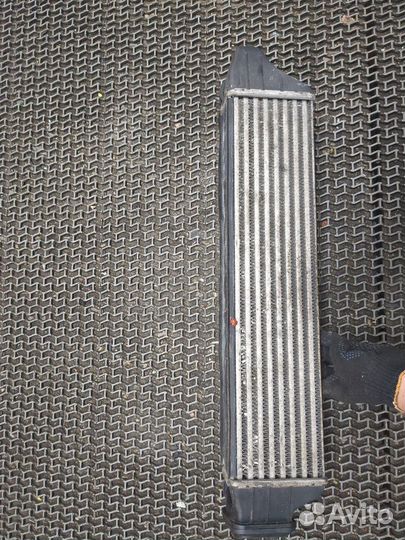 Радиатор интеркулера BMW 3 E46, 2000