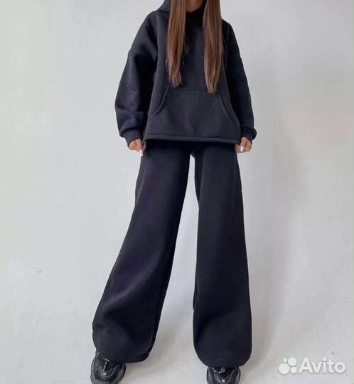 Теплые костюмы на весну женские новые