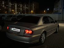 Hyundai Sonata 2.0 MT, 2009, 184 000 км, с пробегом, цена 530 000 руб.