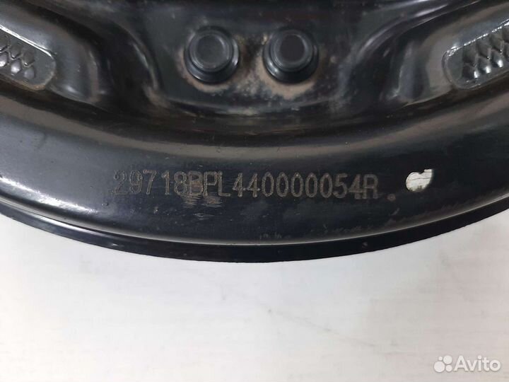 Цапфа задняя правая Рено Каптюр