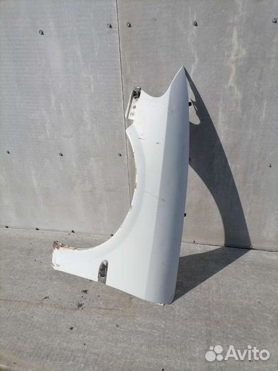 Переднее левое крыло Opel Vectra B