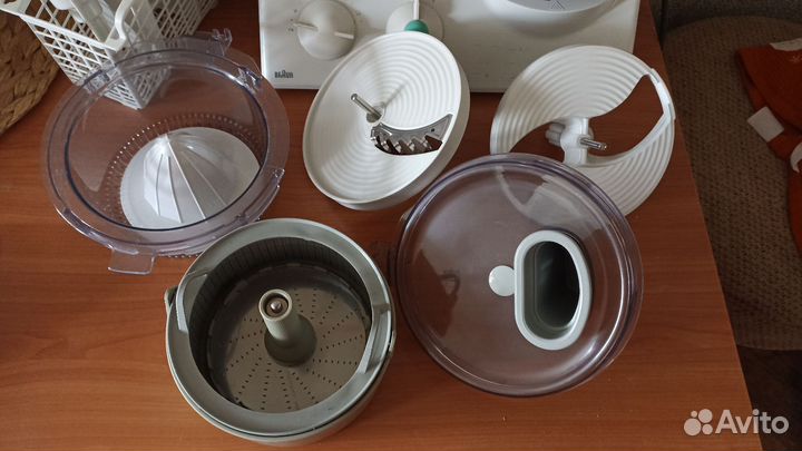 Кухонный комбайн Braun Combimax 700