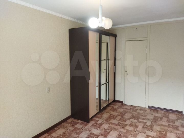 2-к. квартира, 43,3 м², 2/5 эт.