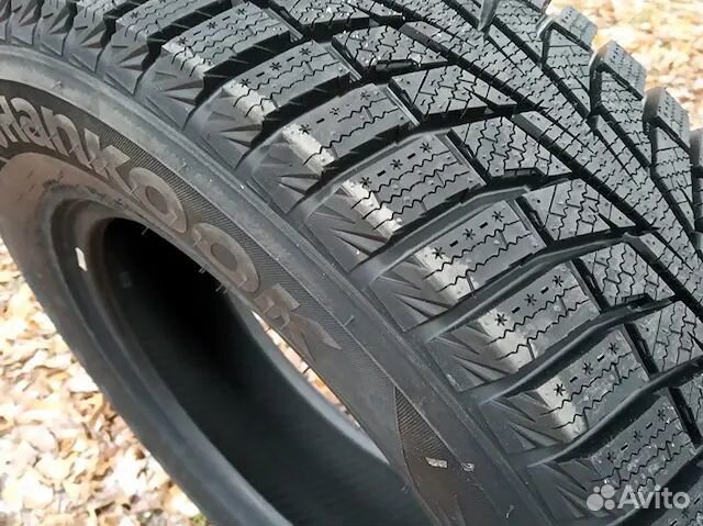 Hankook Winter I'Cept X RW10 275/40 R20 106T