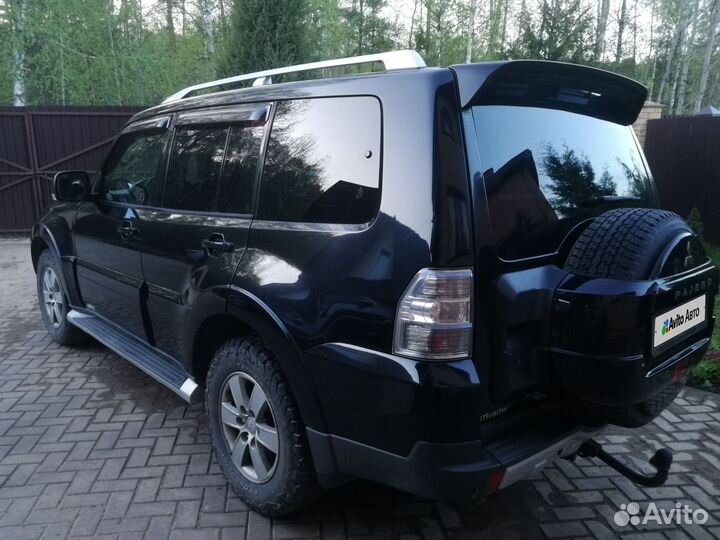 Mitsubishi Pajero 3.2 AT, 2007, 277 777 км