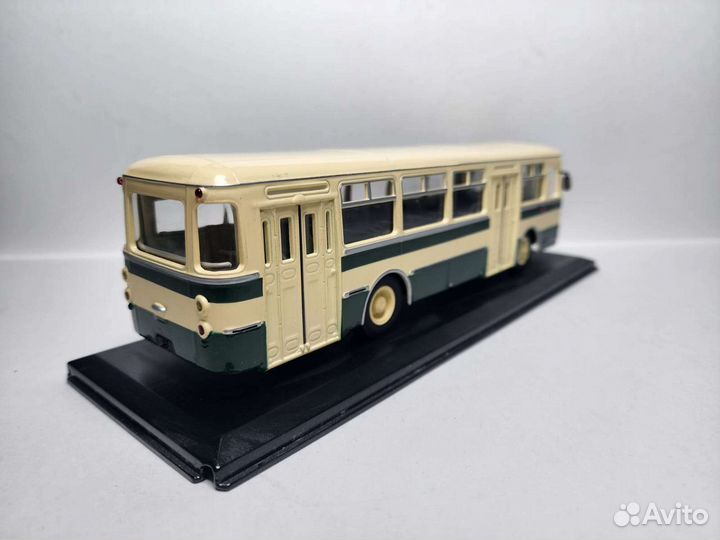 Лиаз -677М Classicbus 1:43