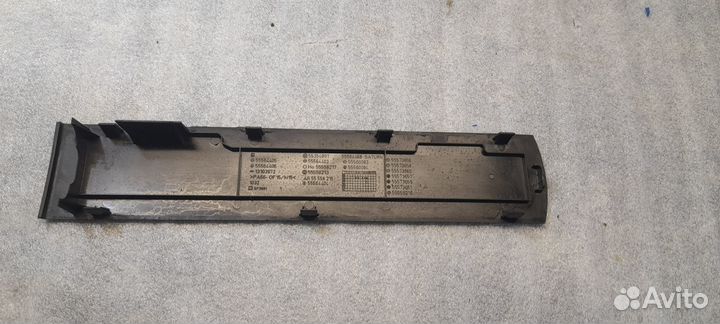 Накладка на свечи зажигания Opel Astra