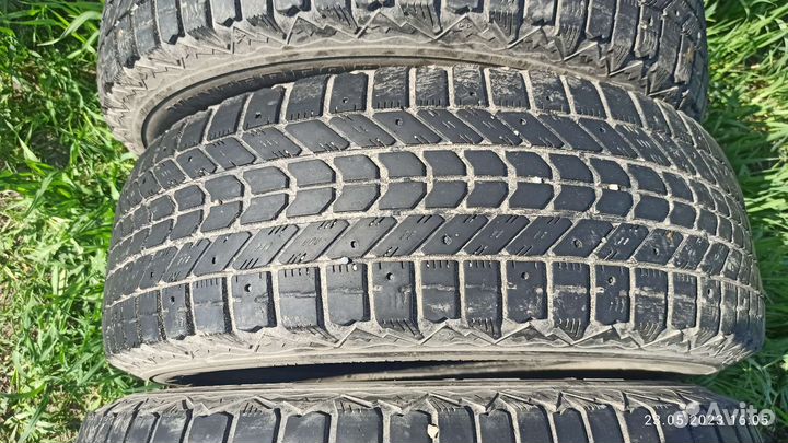 Firestone Winter Force 225/70 R16 101S