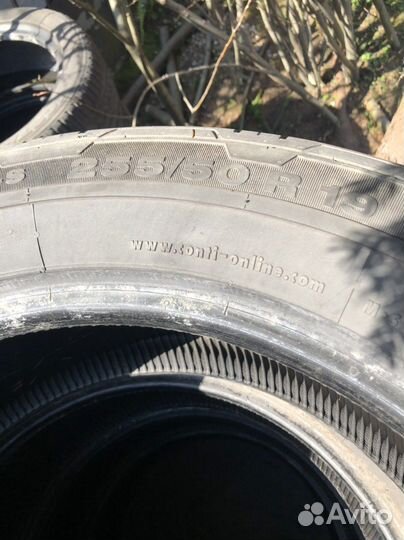 Continental Conti4x4IceContact 235/50 R19