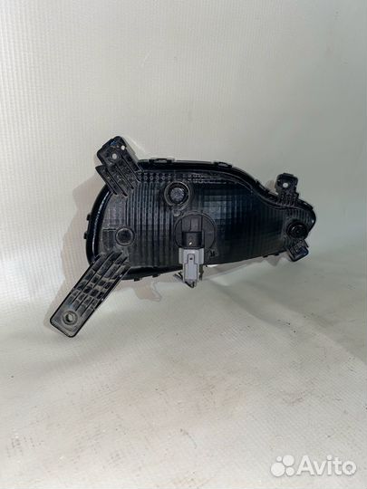 Hyundai Solaris 17- Туманка левая 543