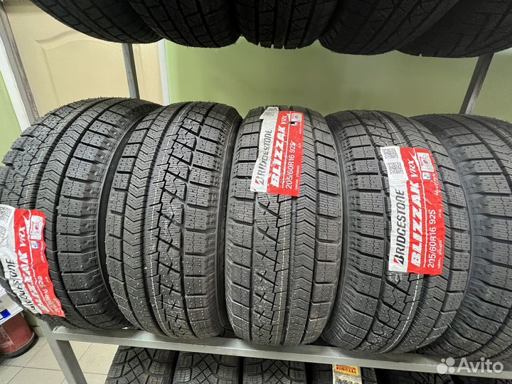 Bridgestone Blizzak VRX 205/60 R16 92S