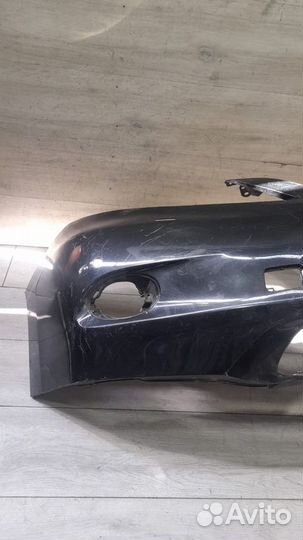 Бампер передний под парктроники и омыватели Lexus