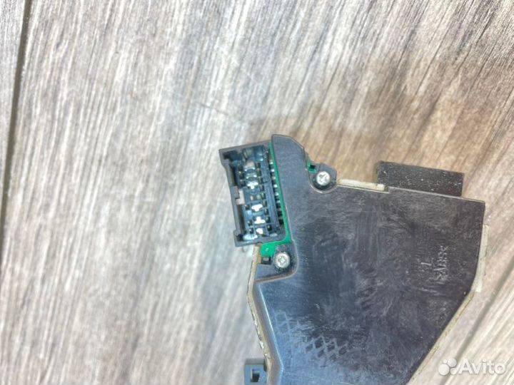 Подрулевой переключатель дворников Nissan Qashqai