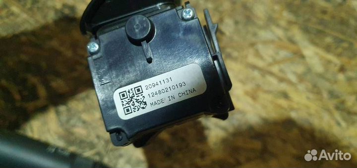 Переключатель стеклоочистителей Chevrolet Cruze 2