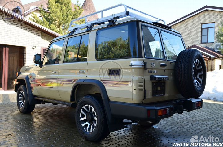 Toyota Land Cruiser 4.0 AT, 2023, 21 км