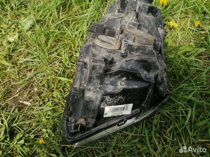 Фара Ниссан Террано d10 2014 - 2023