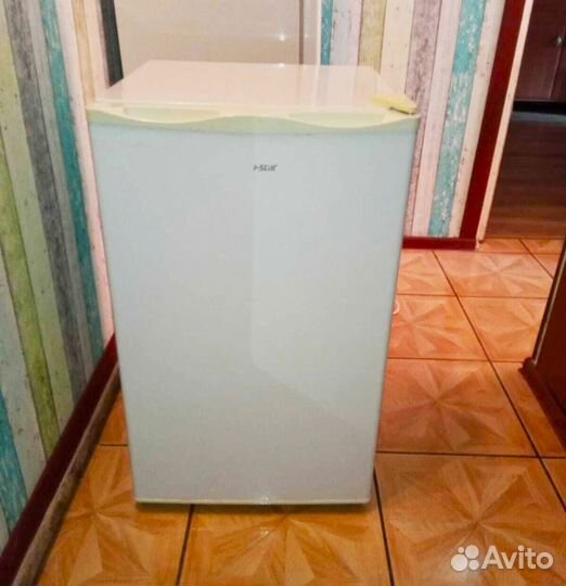 Холодильник бу маленький высота 83 см