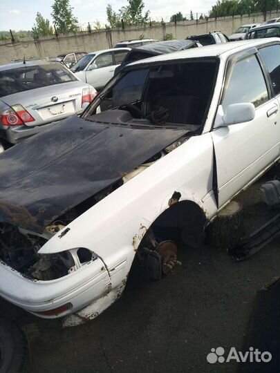Toyota Carina AT170 в разбор
