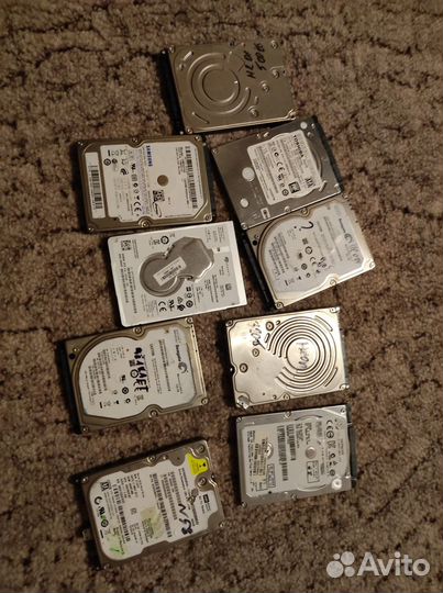 Неисправные жёсткие диски 2.5
