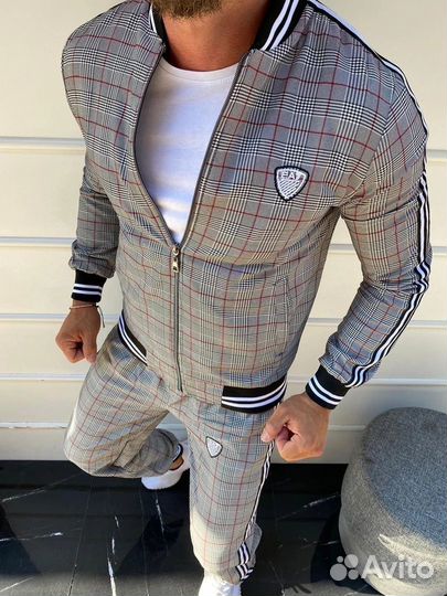 Спортивный костюм Emporio Armani