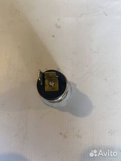 Гнездо прикуривателя Nissan Almera Classic