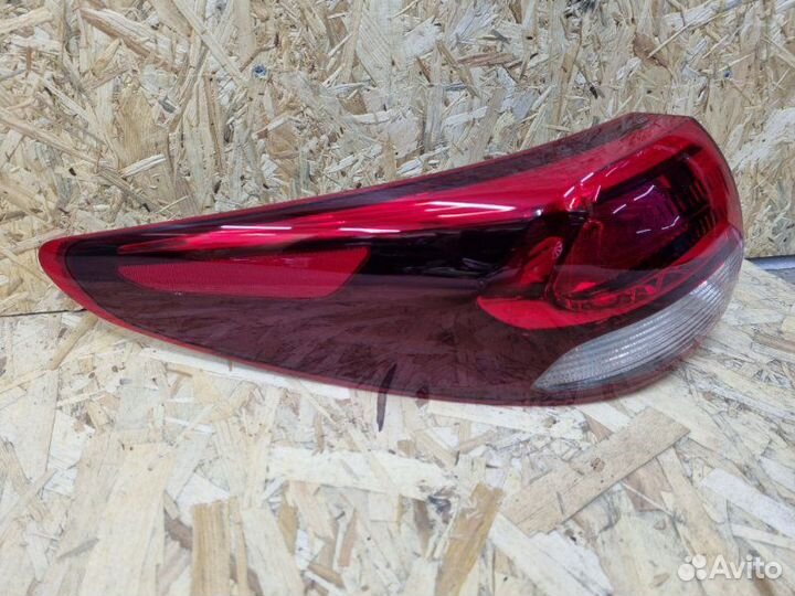 Фонарь наружный задний левый Kia Rio 4 X-line С