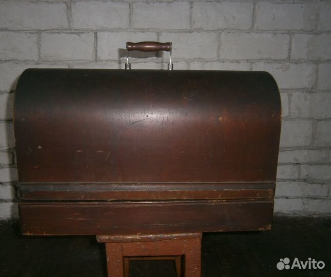 Швейная машинка