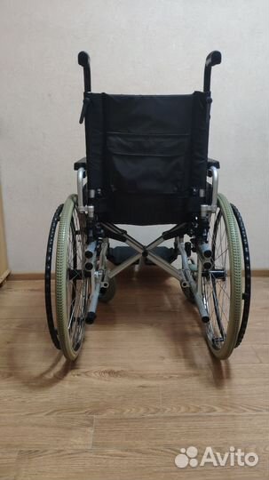 Инвалидная кресло-коляска складная KY954LGC