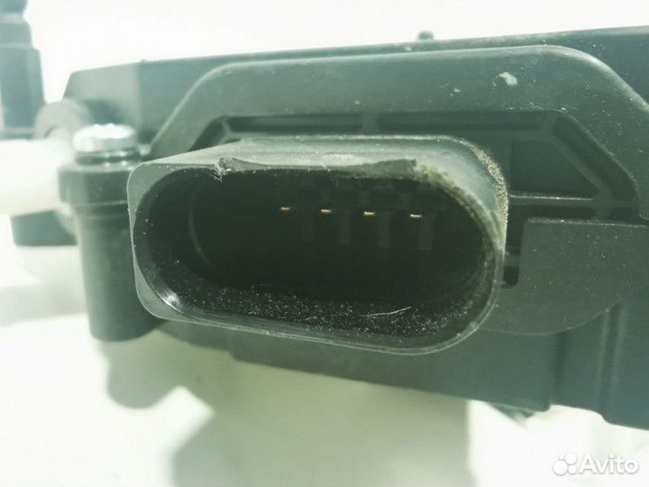 Замок крышки багажника Land Rover 2 рест