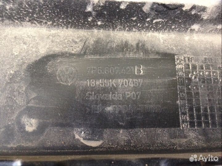 Бампер задний с накладкой VW Touareg 2011-2014