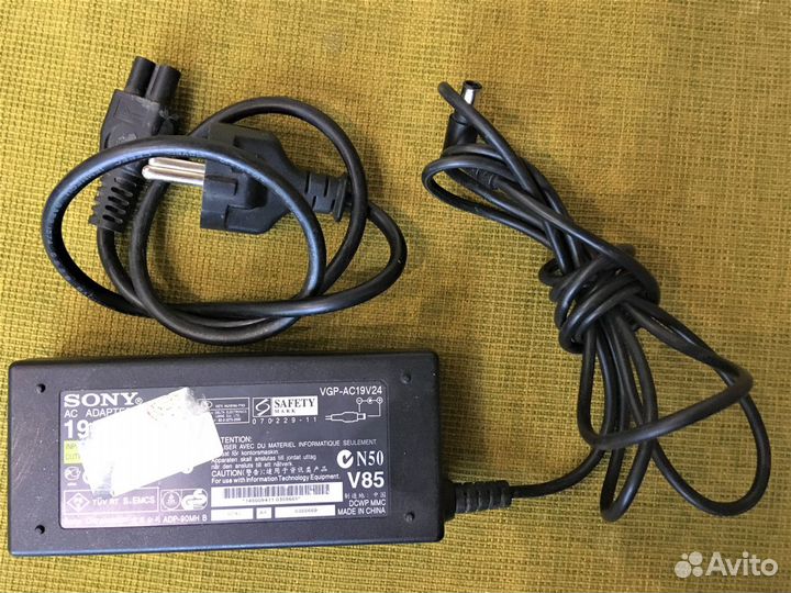 Блок питания для ноутбука sony VGP-AC19V24