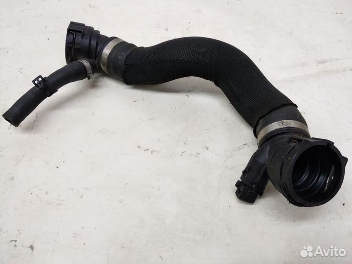 Патрубок системы охлаждения BMW 5 F10