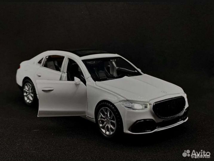 Модель автомобиля Mercedes S
