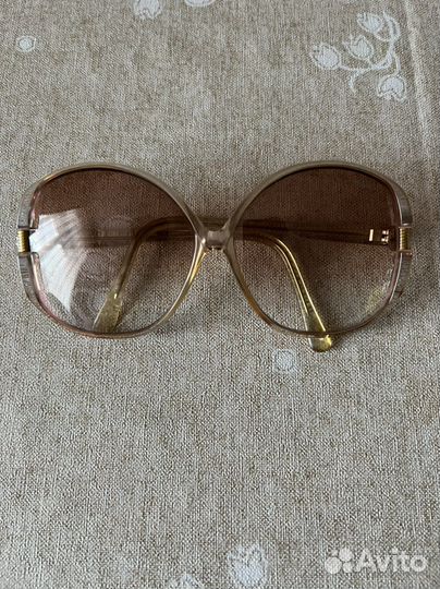 Солнцезащитные очки